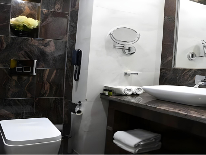 Bathroom 5, Renest Jaipur, Jaipur
