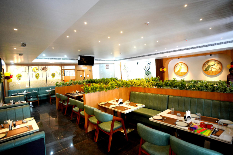 Food & Drinks 4, saaradhi grand, Ranga Reddy