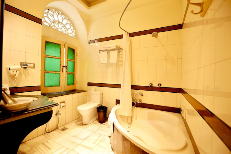 Bathroom 5, Narain Niwas Palace - A Luxury Heritage Hotel, Jaipur