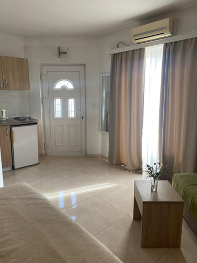 Others 5, Apartments Vila Sara M