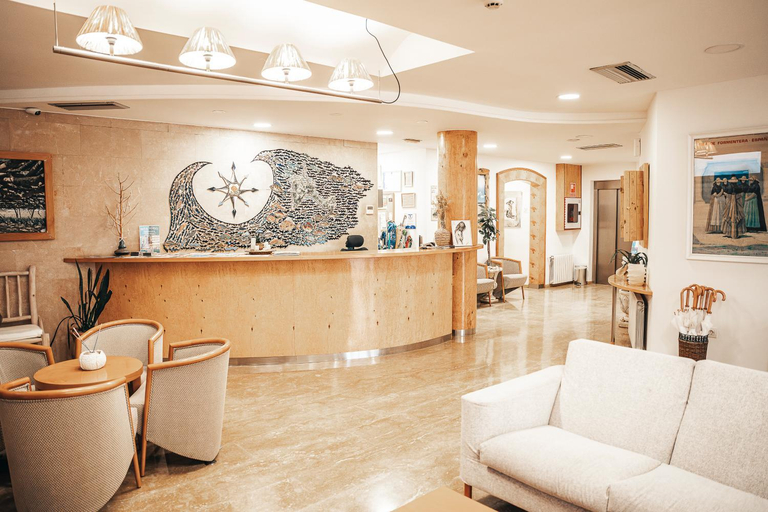 Public Area, Hotel Sa Volta, Baleares