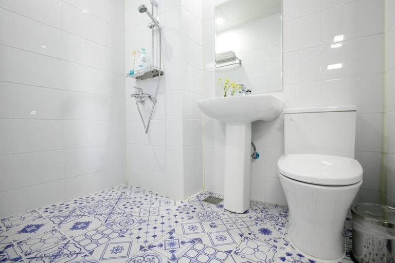 Bathroom 3, Damyang Thirasia Pension, Damyang