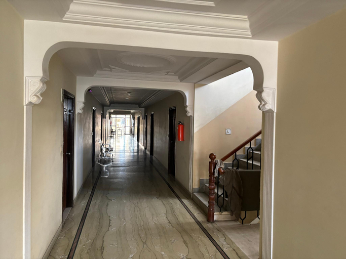 Public Area 2, Hotel Siddhi Vinayak, Jaipur