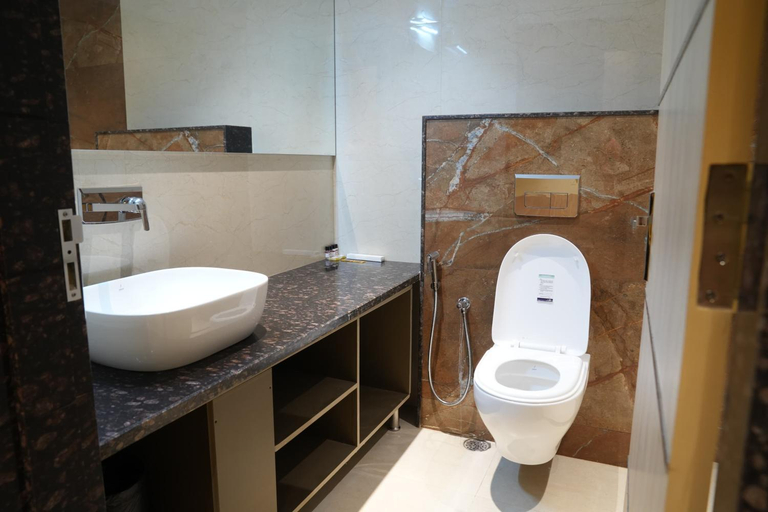 Bathroom 4, Hotel Prime Safari, Jaipur