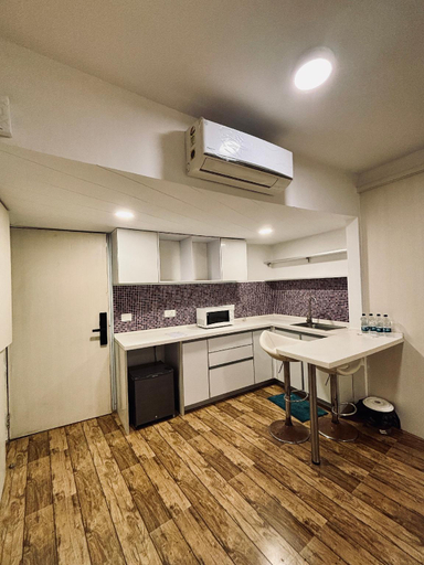 Others 5, Rajhans Belliza Appartment Units, Surat