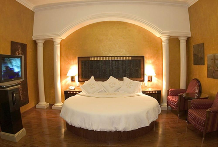 Bedroom 5, Villas Princess Hotel, Mexico City