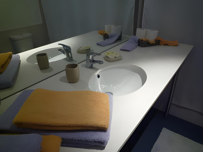 Bathroom 5, Cocorico Luxury Guest House, Porto