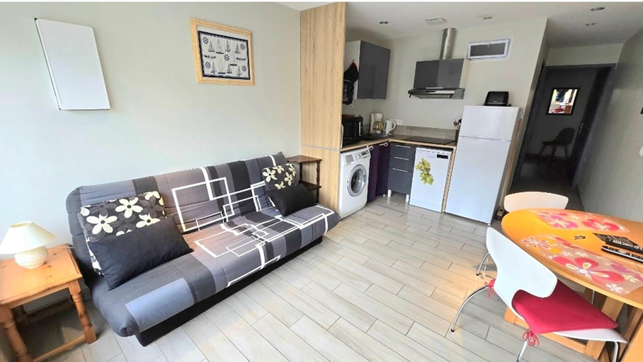 Others 2, Residences Les Sansonnets "Appartements & Studios", Charente-Maritime