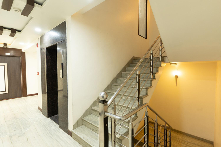 Public Area 3, Fabhotel Signature Inn, Jaipur