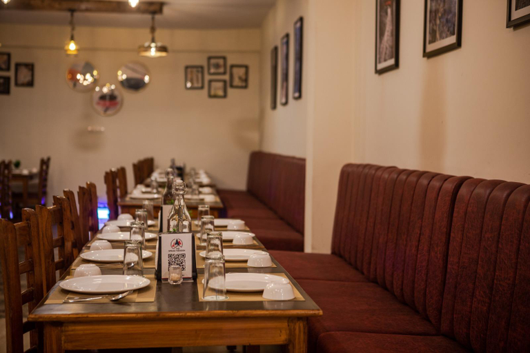 Food & Drinks, The Spruce Mansion Manali, Kullu