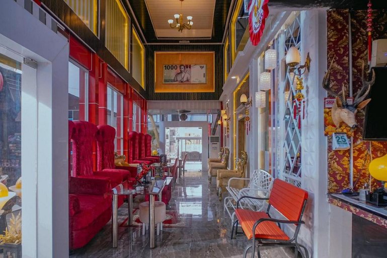 Public Area 2, The One Hotel Gorontalo Mitra RedDoorz, Gorontalo
