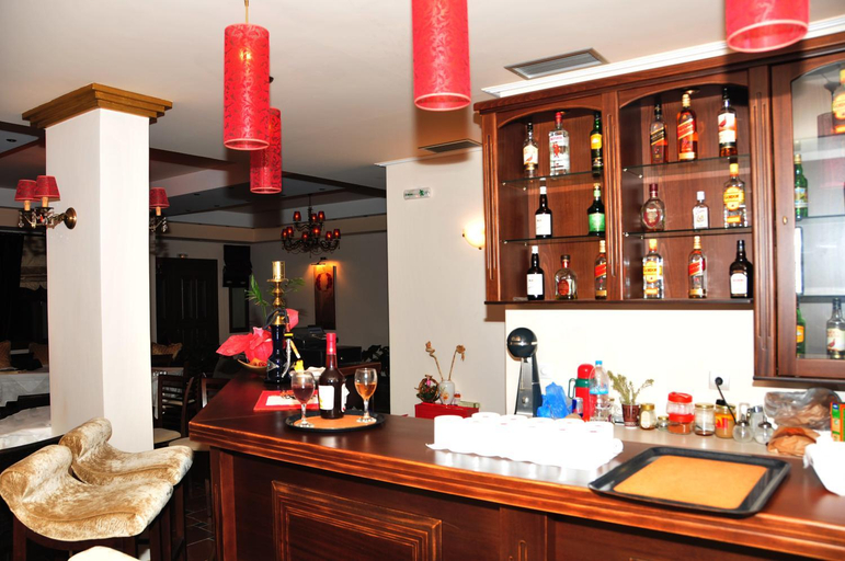 Food & Drinks, Gogos Hotel, Thessaly