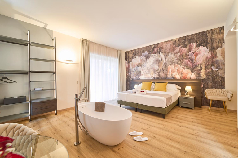Bedroom 2, Boutique Hotel Villa Cuserina wellness, Verbano-Cusio-Ossola