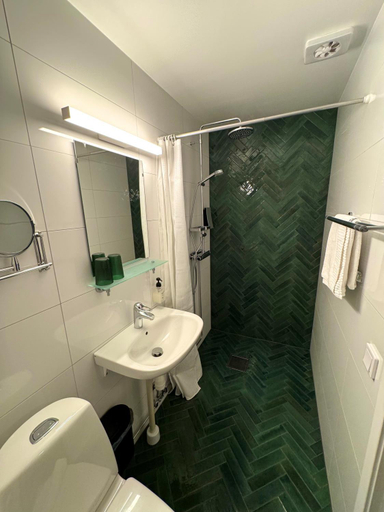Bathroom 4, Hotel Jamteborg, Östersund