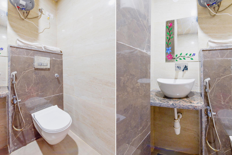 Bathroom 4, FabHotel Bohra International, Jaipur