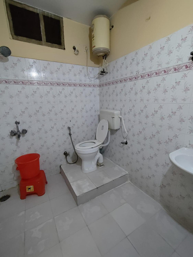 Bathroom 3, Rendezvous, Hyderabad