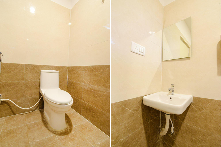 Bathroom 4, Fabhotel Wr Grand I, Hyderabad