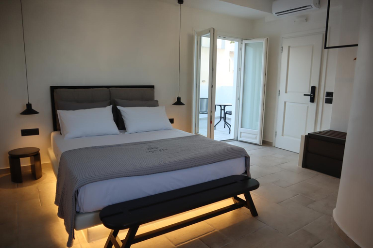 Bedroom 4, Santozen Suites, South Aegean