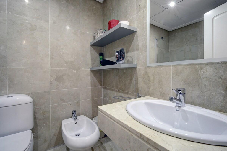 Bathroom 3, Apartment in Puerto de la Duquesa - beach, Málaga