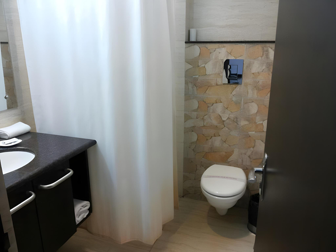 Bathroom 4, Hotel S-57, Jaipur