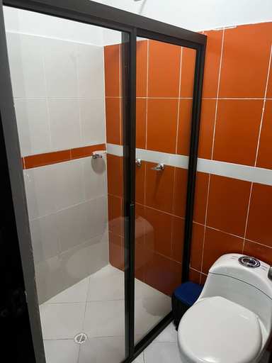 Others 5, Hotel Laureles Park, Medellín