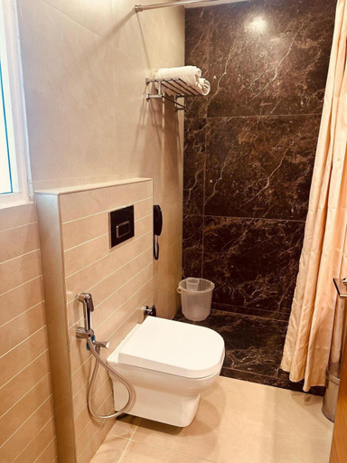Bathroom 4, Fortune Hills, Palakkad