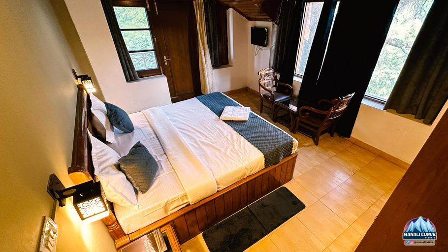 Bedroom 3, Manali Curve, Kullu
