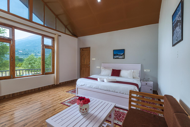 Bedroom, Raison Meadows , Kullu