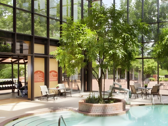 Sport & Beauty, DoubleTree by Hilton Hotel Charlottesville, Albemarle