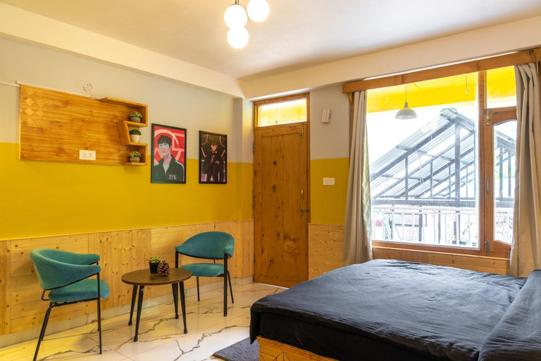 Bedroom 2, Whoopers Hostel Manali, Kullu
