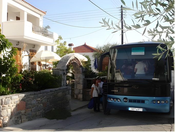 Exterior view 3, Hotel Paraliako Kyparissi, Peloponnese