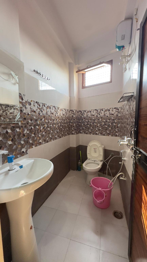 Bathroom, S. RAJ HOME STAY, Faizabad