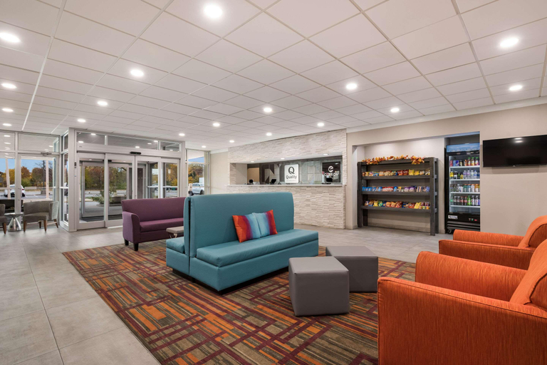 Public Area 2, Quality Inn Joliet, Will