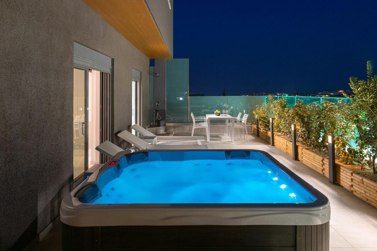 Sport & Beauty 2, Rhodes SkyLine Suites, South Aegean
