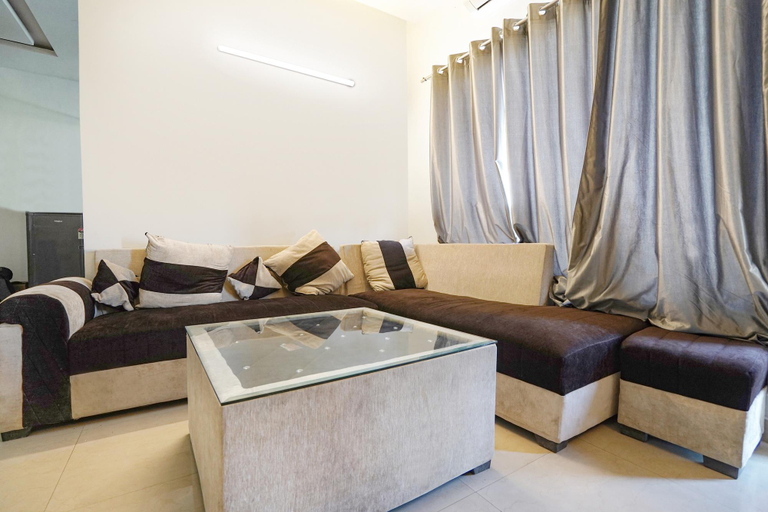 Public Area 2, Fabhotel Vraj Inn, Mathura