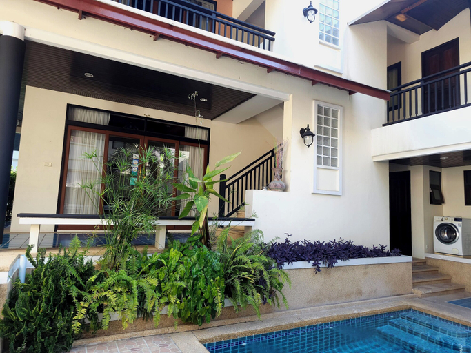 Exterior & Views 2, Punnapha Pool Villa Pattaya, Pattaya