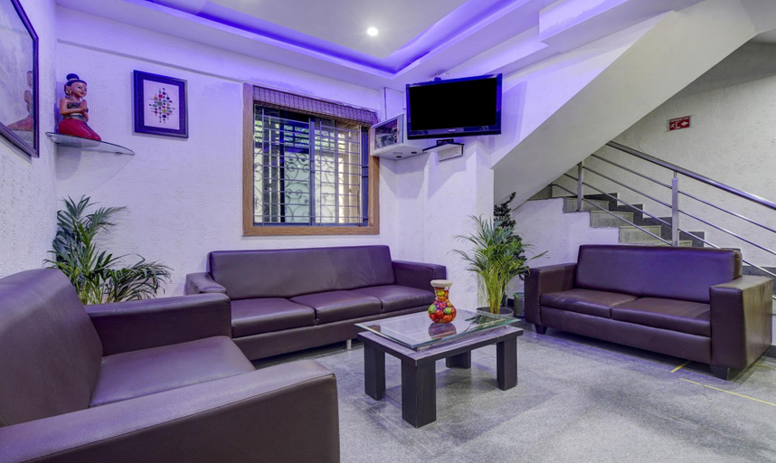 Public Area 2, Hotel Nevesa Inn, Bangalore