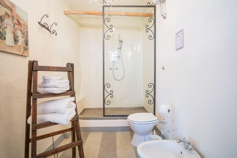 Bedroom 3, Podere Rosso Baccarà - Bed & Breakfast, Pistoia
