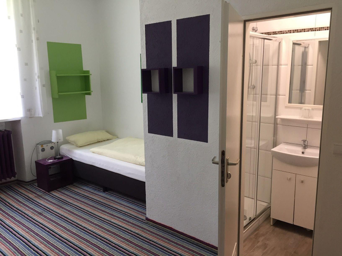 Bedroom 5, Jugendhotel Nurnberg, Nürnberg