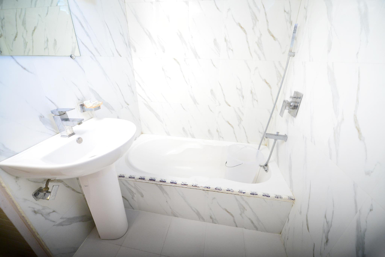 Bathroom 2, HOTEL GANPATI, Bhopal