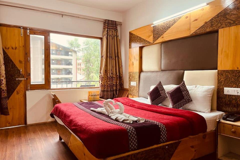 Bedroom 2, Hotel Solitaire Manali, Kullu