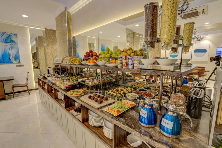 Food & Drinks 4, Hotel Lulu, Bishkek