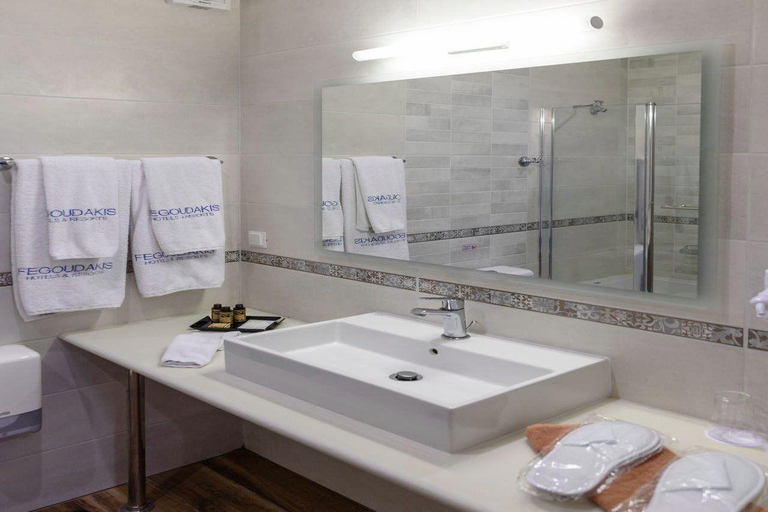 Bathroom 4, Grecian Castle Chios, North Aegean
