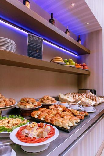 Food & Drinks 5, Howard Johnson Plaza by Wyndham Buenos Aires Florida Street, Distrito Federal