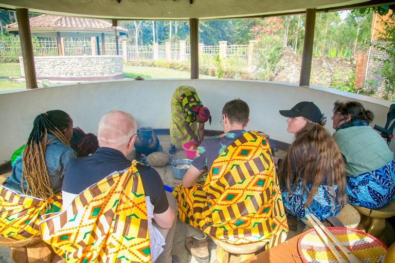 Food & Drinks 4, Karisimbi Cave Resort, Musanze