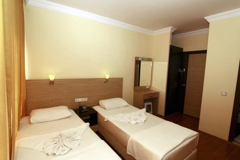 Bedroom 3, Kleopatra Bavyera Hotel, Alanya