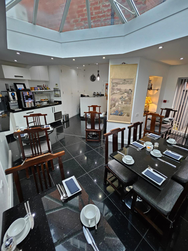 Food & Drinks 5, Tower Guest House, York