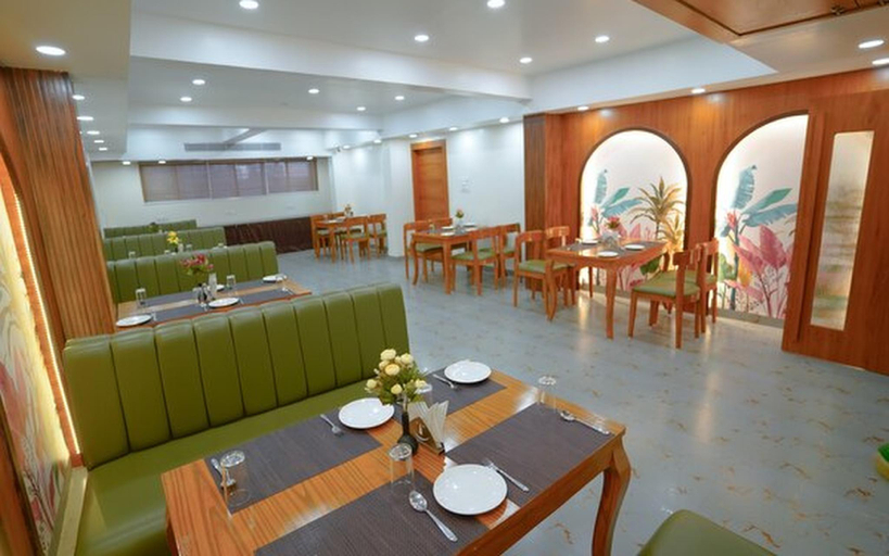 Food & Drinks 5, Hotel Heera Residency, Bhopal