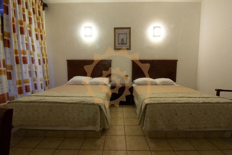 Others 5, Hotel Caracol Plaza, Dist. Pochutla