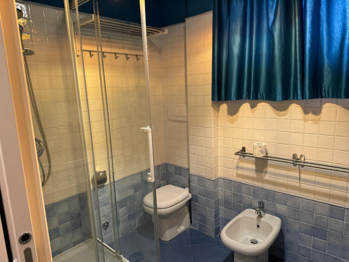 Bathroom 4, Bracco Rooms & Suites - Boutique Hotel Matera, Matera